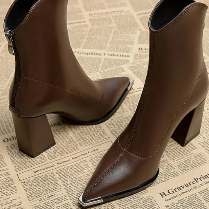 CHELSEA - CLASSY BOOTS FOR WOMEN