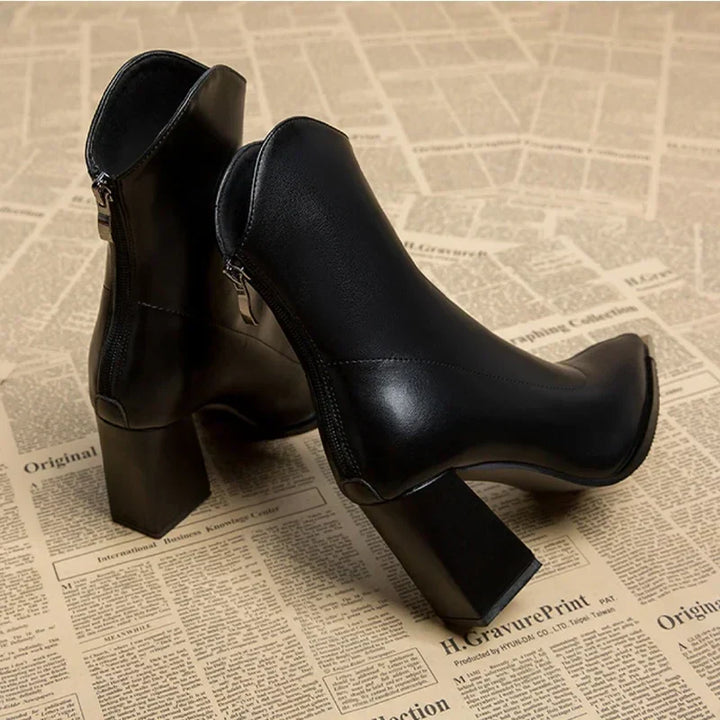 CHELSEA - ANKLE BOOTS